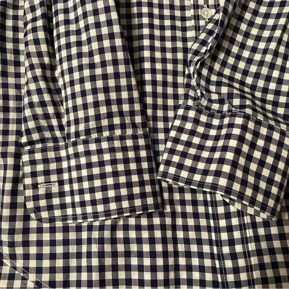 100% cotton J Crew Poplin Button up